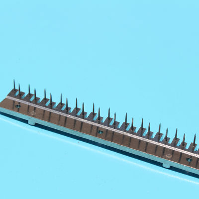 comprar A máquina de Monforts Stenter Pin Bar Needle Plate Finishing parte o comprimento 25pins de 115mm online manufacture