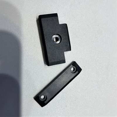 comprar Peças da máquina Krantz Stenter Tipo K30 Pads deslizantes Preto Cor Fibra de Carbono Peek Tamanho padrão online manufacture