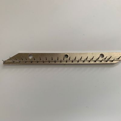 comprar Wakayama Finishing Machine Reserves Stenter Pin Plate Material de cobre Agulha de aço carbono Fabricação em linha