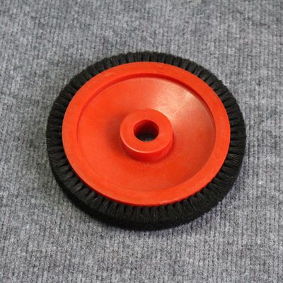 Monforts Stenter Peças da máquina Pequena escova Roda Corpo de plástico Vermelho Preta Bristle 22mm Dia Interior